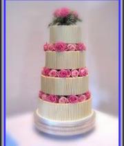 Get the Best London Wedding Cakes Only At Cakes Arena